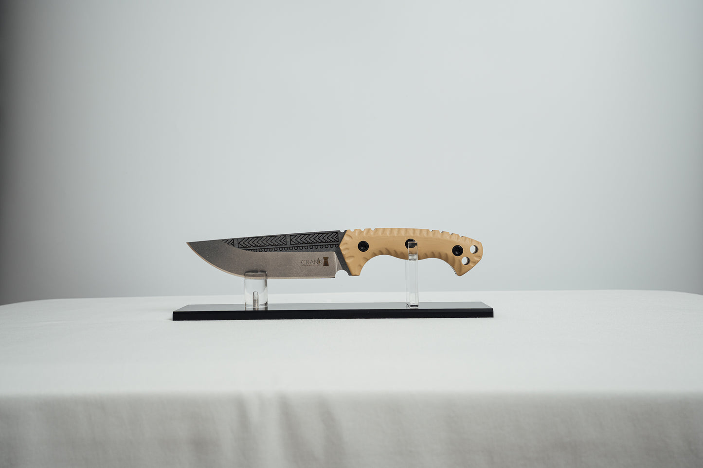 ACHUGAO TACTIKU – Heavy Duty Hunting & Tactical Knife