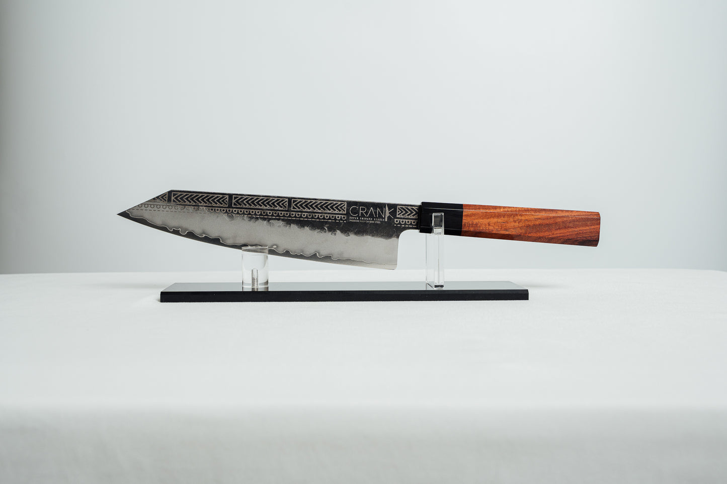 Achugao Pripåra Series | 8.5" Professional Japanese Chef Knife